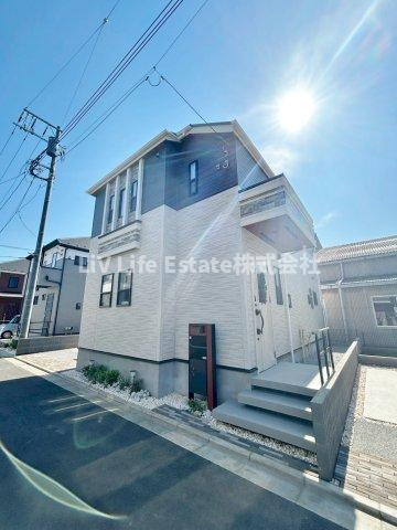 BLOOMING MAISON小平市大沼町3号棟 .の外観