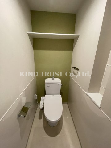 LE CEDRE天神橋のトイレ|ゆったりとした空間のトイレです