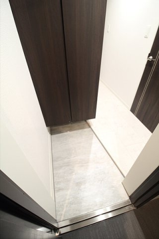 【玄関】
