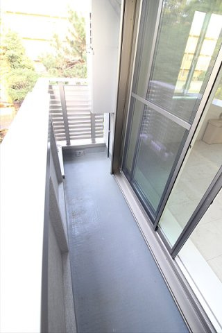 【バルコニー】