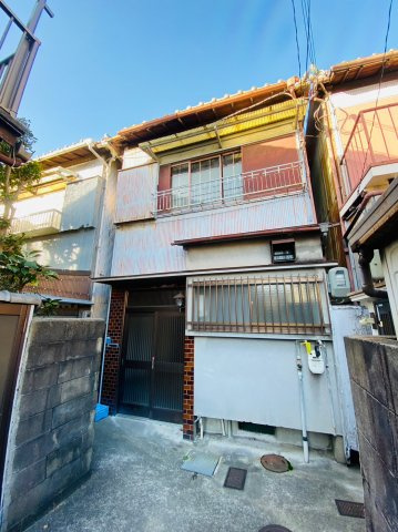 山手３丁目貸家の外観