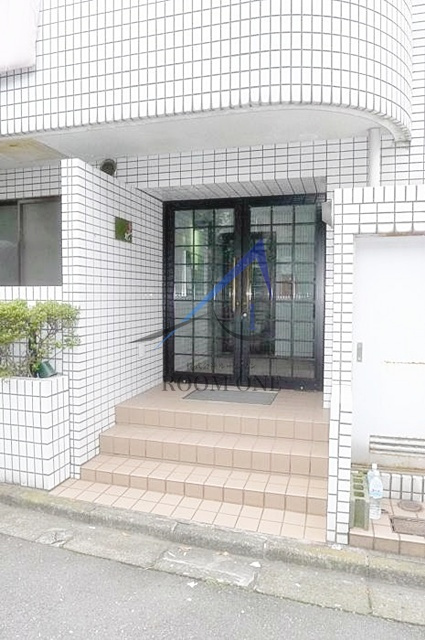 サンピア池尻のエントランス|エントランスです。