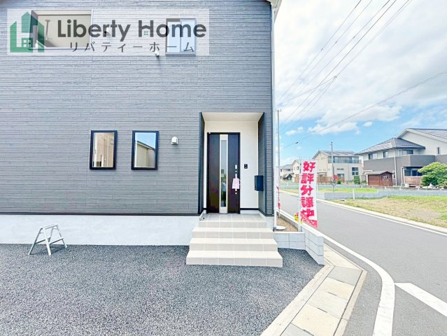 神栖市土合本町第7　新築戸建　2号棟のエントランス