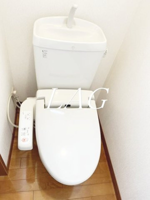 【トイレ】 | タウンハウス東中野 | トイレです。
