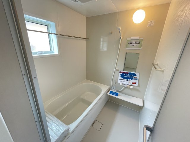 藤岡市下戸塚（全5棟）2号棟の浴室