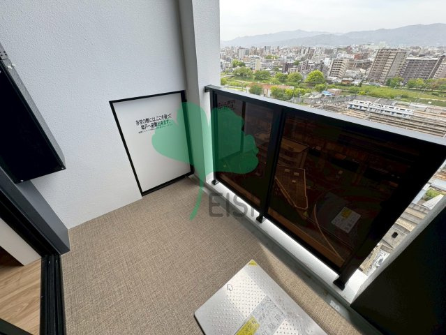 アルティザ博多ミッドシティのバルコニー|日当たりの良いバルコニーです！