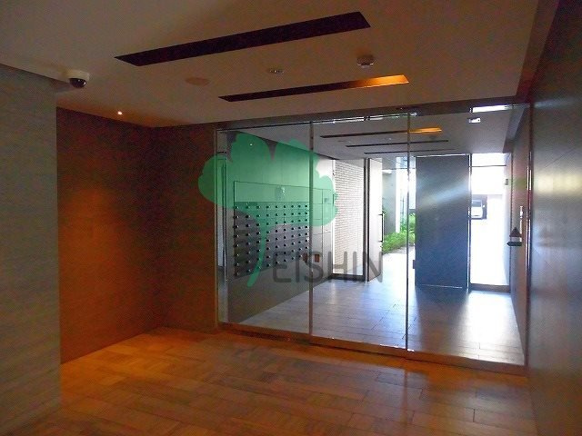 トラストレジデンス博多駅南のエントランス