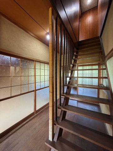 宇陀市榛原萩原　中古戸建の内装|古き良き和の空間を楽しむ趣ある室内(^^)/
