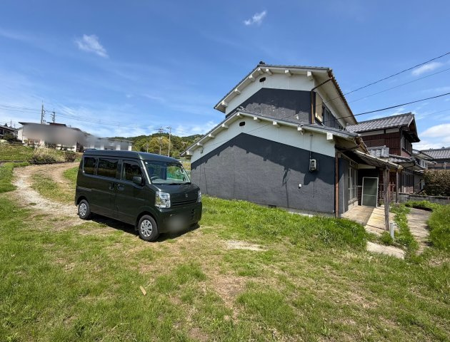宇陀市榛原萩原　中古戸建の外観|★近くには四季折々の景色が楽しめる鳥見山公園や又兵衛桜もあり、またトロトロのお湯の美榛温泉も近く別荘にもおすすめ♪　