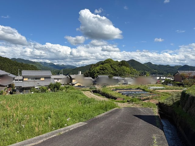 宇陀市榛原萩原　中古戸建の外観|四季の移ろいを身近に感じられる榛原萩原エリア(^^)/