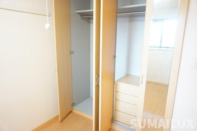 菊池郡菊陽町大字津久礼のアパートの収納