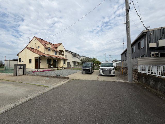 【前面道路含む現地写真】 | 児玉郡上里町藤木戸　中古戸建
