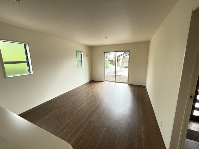 藤岡市下戸塚（全5棟）5号棟の居間・リビング