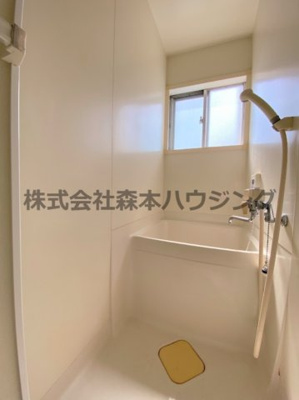 【浴室】 | 　仲マンション | きれいなお風呂です