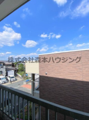 【展望】 | 　仲マンション | 室内からの眺望です