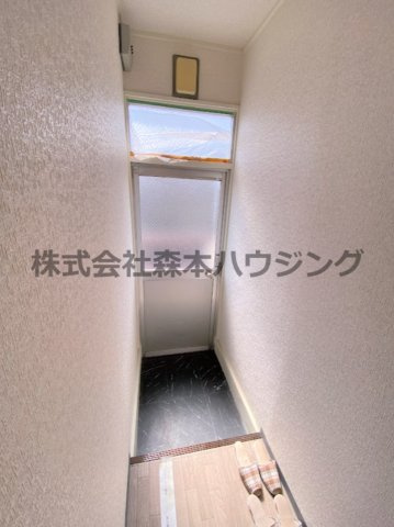 【玄関】 | 　仲マンション | 落ち着いた玄関です