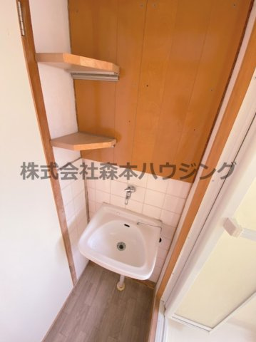【独立洗面台】 | 　仲マンション | 独立洗面台で身支度をすべて済ませてしまいましょう