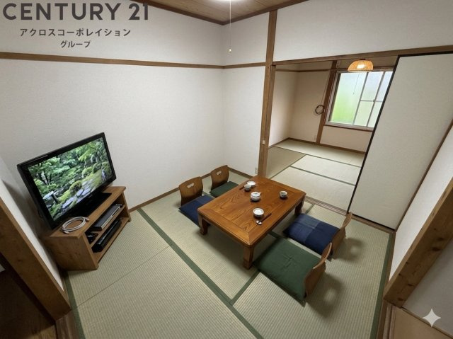 画像中の家具はAI加工により配置加工しているため付属しません