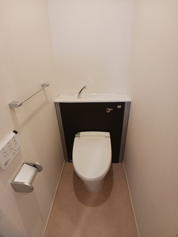 温水洗浄便座機能付き♪