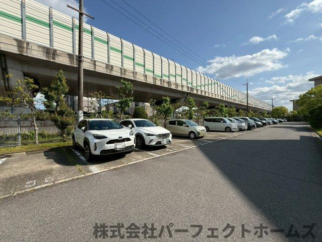 【駐車場】の画像