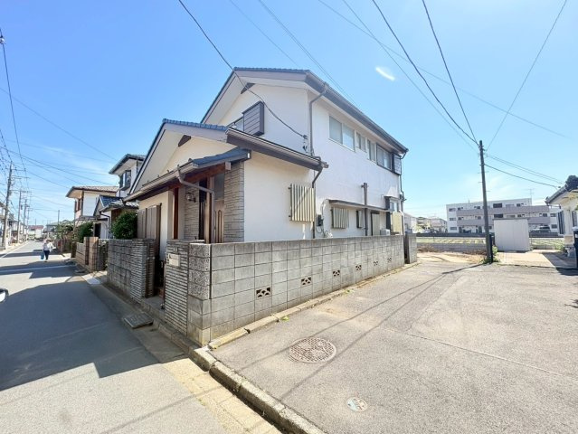 狭山市北入曽　建築条件なし売地　西武新宿線『入曽駅』徒歩21分　【御狩場小学区】の前面道路含む現地写真