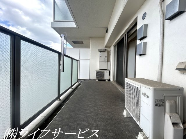 【バルコニー】 | エステムコート十三本町 | バルコニー