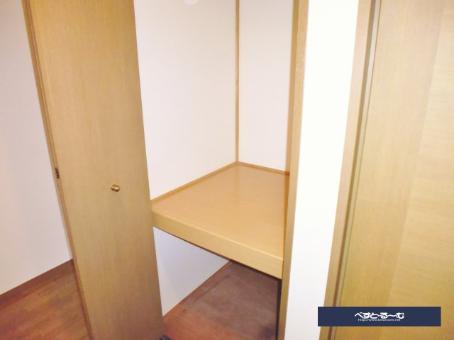 エステリーオD棟の収納