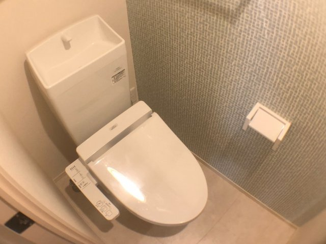温水洗浄暖房便座付き♪