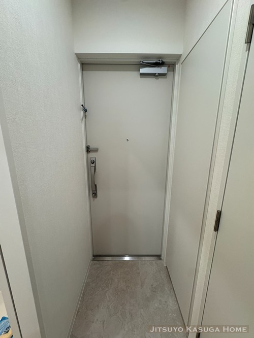 【玄関】