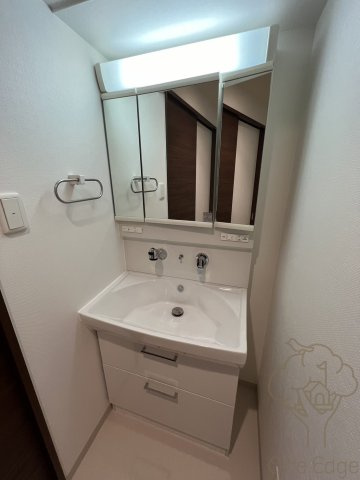 ベリー海老江の独立洗面台