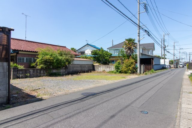 足利市福居町の売地の周辺|北側前面道路　幅員5.2ｍ、間口14.3ｍ