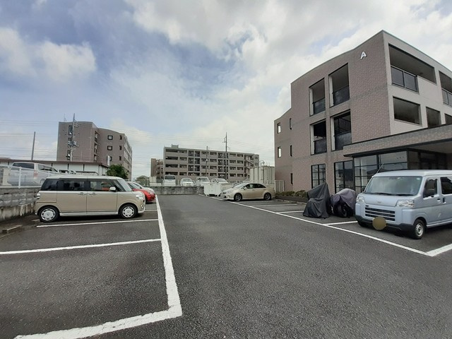 キャッスルタルイ壱番館Ａの駐車場|駐車場