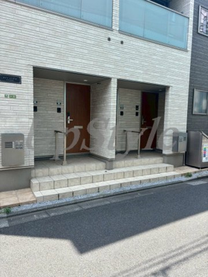 【エントランス】 | メゾン　リーブル