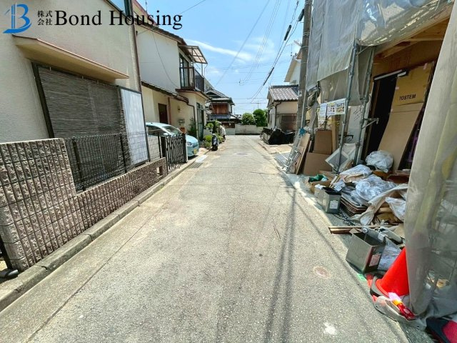 BELS取得物件　王塚台10期　新築限定1棟の前面道路含む現地写真