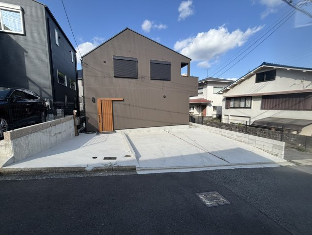 住吉山手９丁目一戸建の外観