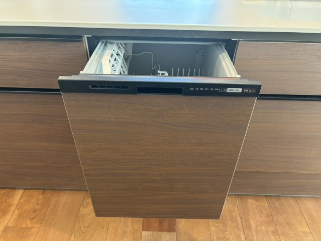 住吉山手９丁目一戸建のキッチン|食洗器