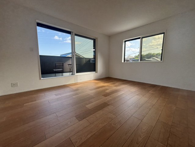 住吉山手９丁目一戸建の洋室