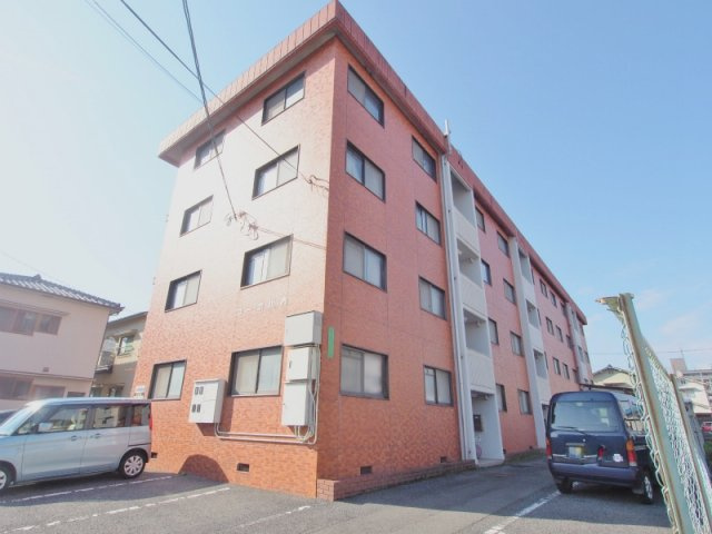 フリートヴィラ川内の外観