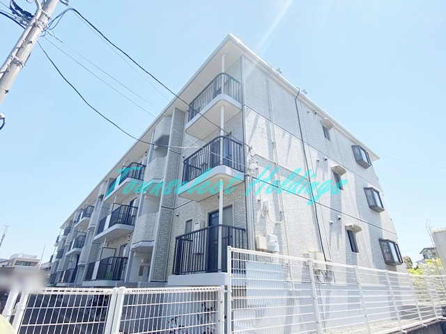 藤沢市本鵠沼２丁目の賃貸マンションの外観