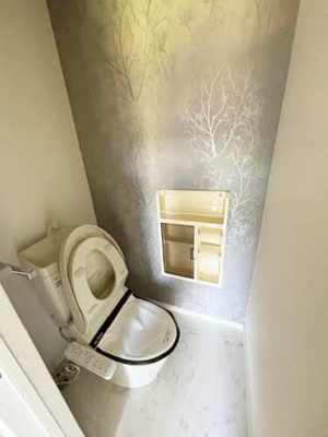 【トイレ】 | ドミール花園 | 清潔感のあるトイレです