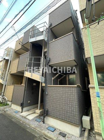 アルファ西日暮里の外観