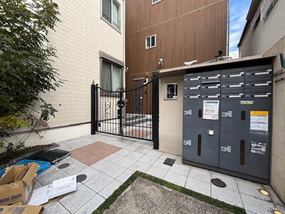 【エントランス】 | ウェルスクエア目黒中町