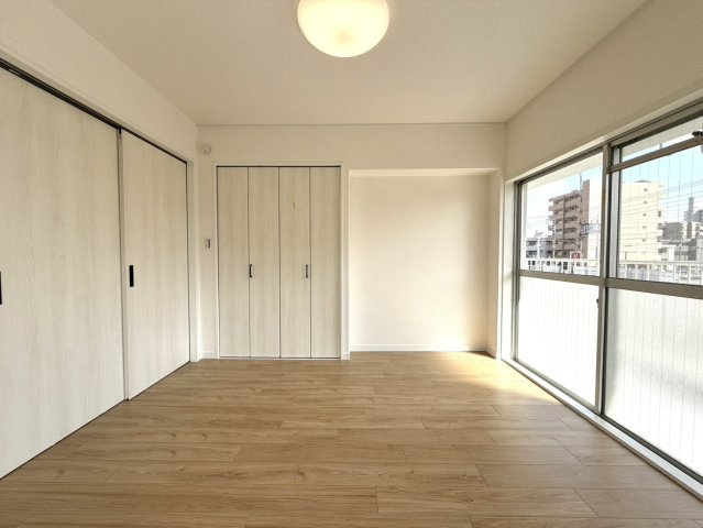【洋室】の画像