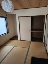南別府4丁目貸家の和室