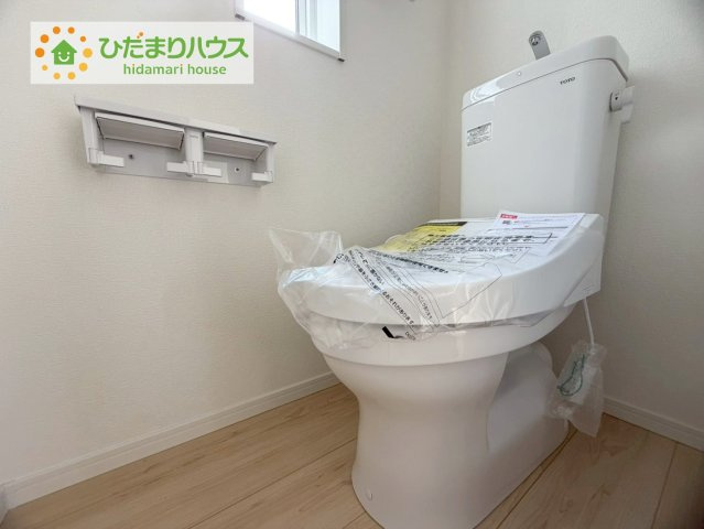 いわき市常磐下湯長谷町第２　新築戸建　4号棟の寝室|バルコニーに面していて、たっぷり光りの入る明るい主寝室です！