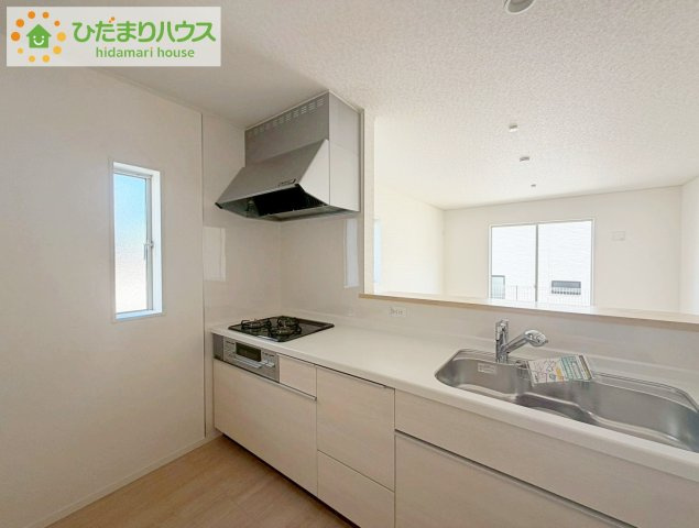 いわき市常磐下湯長谷町第２　新築戸建　2号棟のキッチン|IHコンロでお子様とご一緒にお料理はいかがでしょうか(^^)/
