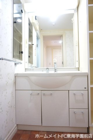 合志市幾久富の賃貸マンションの洗面所