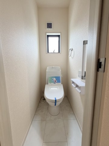 岸和田市磯上町新築1号棟のトイレ|2F