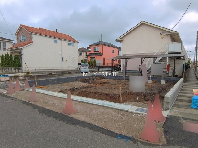 越谷市大字大泊 新築分譲住宅 の外観