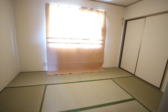 パルティーダB棟の和室
